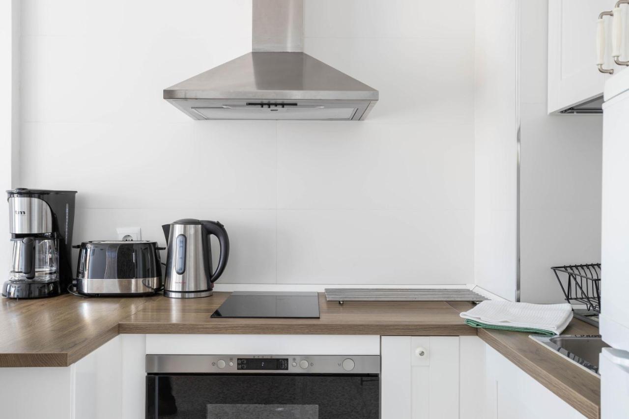 Albaida 4J Apartment เนร์คา ภายนอก รูปภาพ
